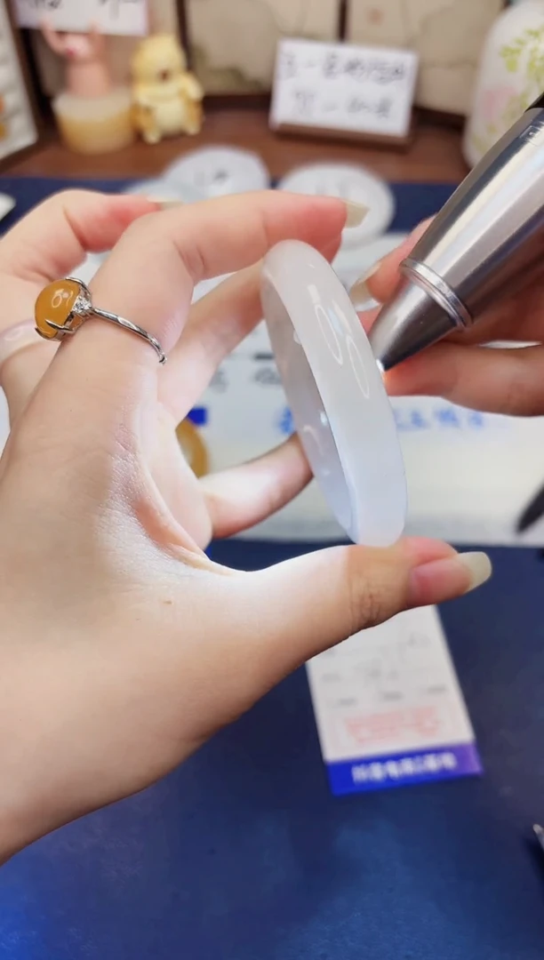 石英质玉手镯未镶嵌146-天山翠-圈口54