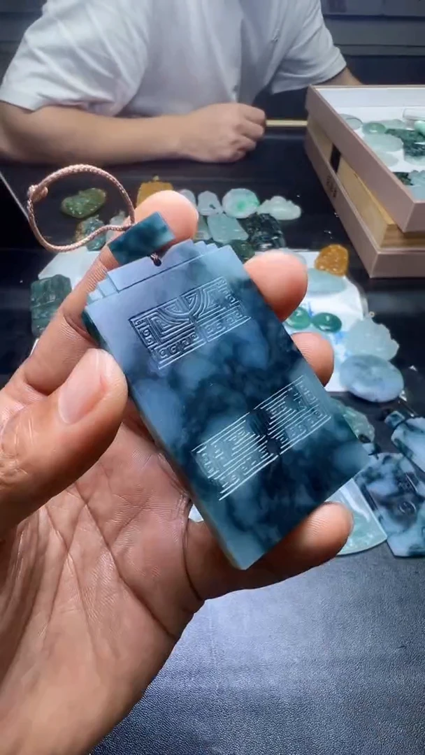 未镶嵌定制翡翠余*天然翡翠A货