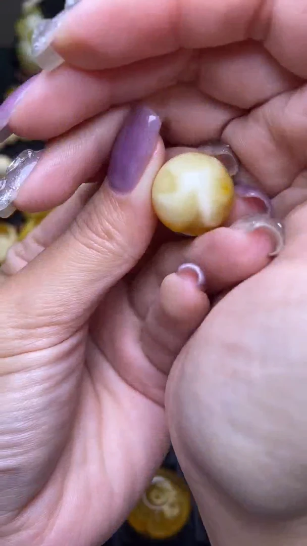 【闪购商品】琥珀裸石未镶嵌葵.104