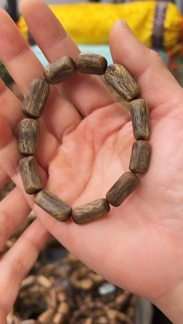 沉香手串棋楠透顶绿单圈