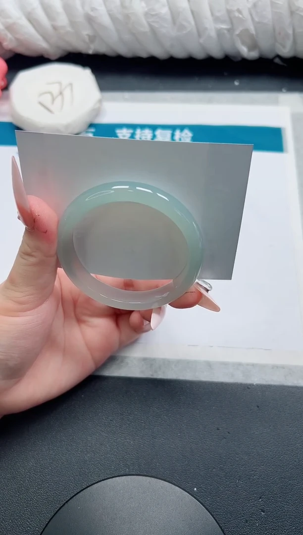 石英质玉手镯未镶嵌210-54.4