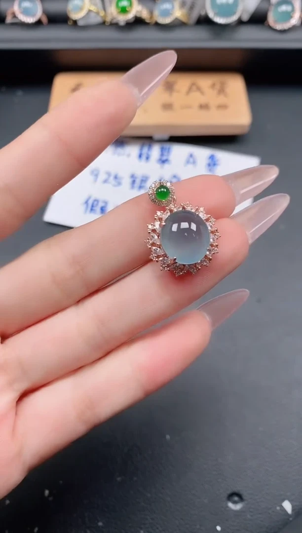银S925镶嵌戒指翡翠1
