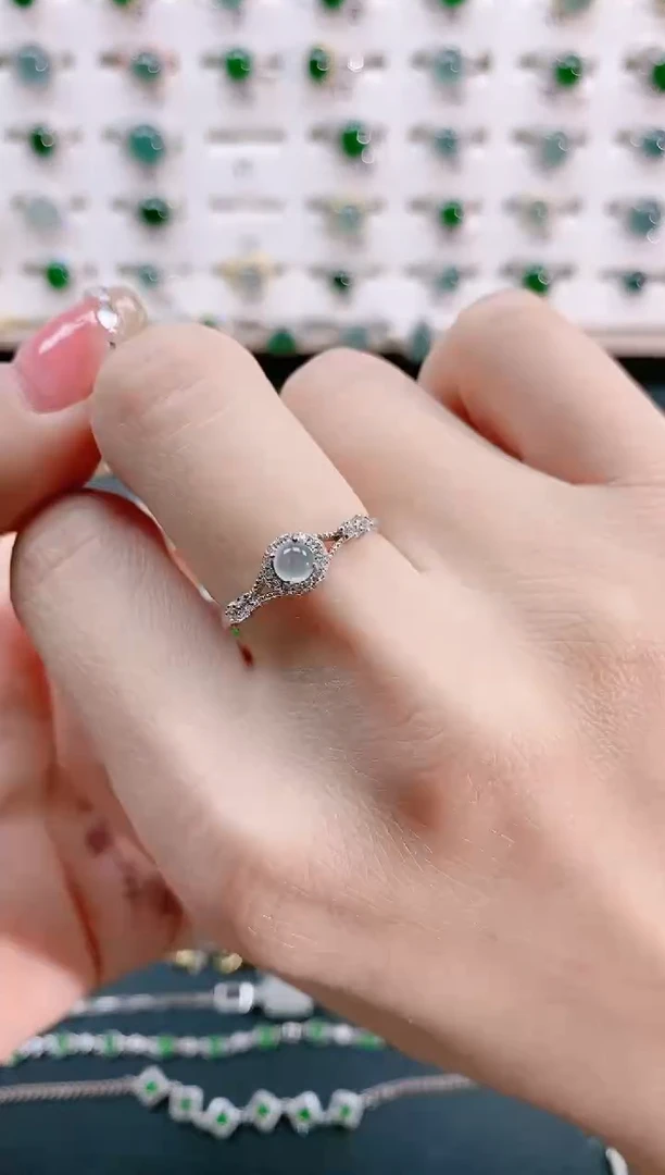 【闪购商品】翡翠戒指银S925镶嵌 天然翡翠