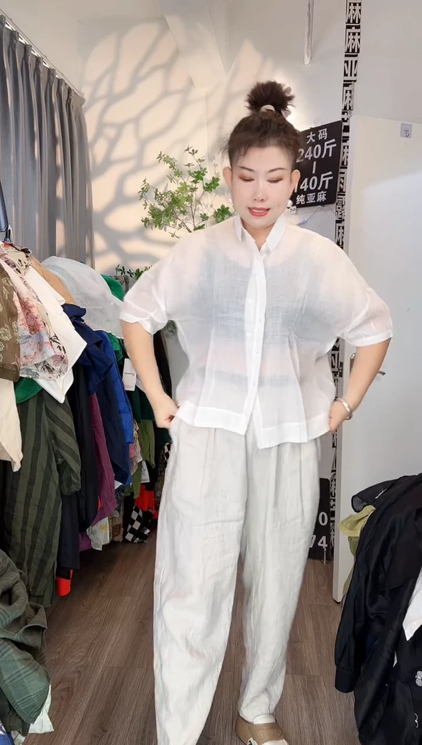 亚麻大码女装系列。
