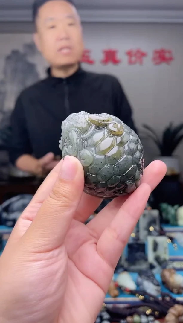 未镶嵌和田玉挂件1