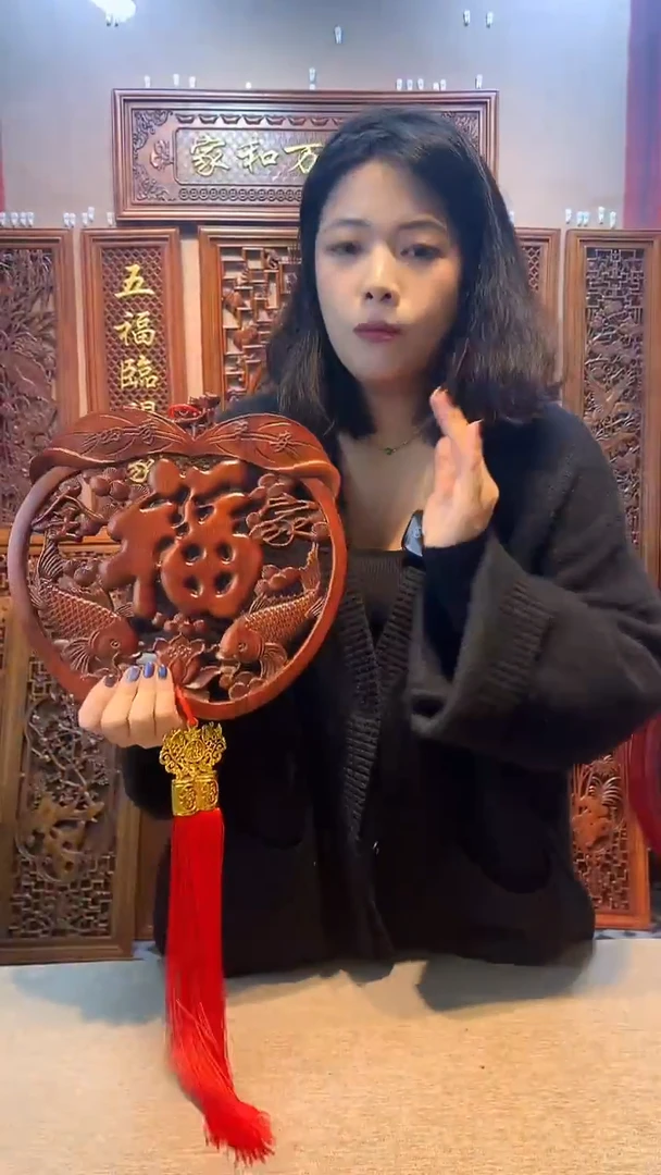 香樟木木雕款香樟木28公分苹果福 仿古色