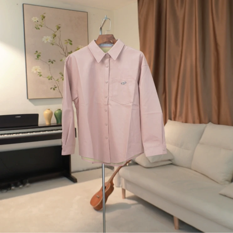 D187 弧形下摆简约粉色皮衬衫女 10397