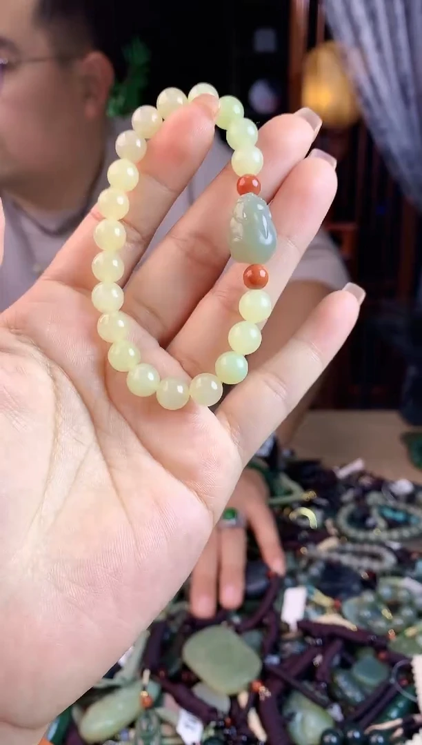 【闪购商品】和田玉挂件未镶嵌多样性发货拍一发一