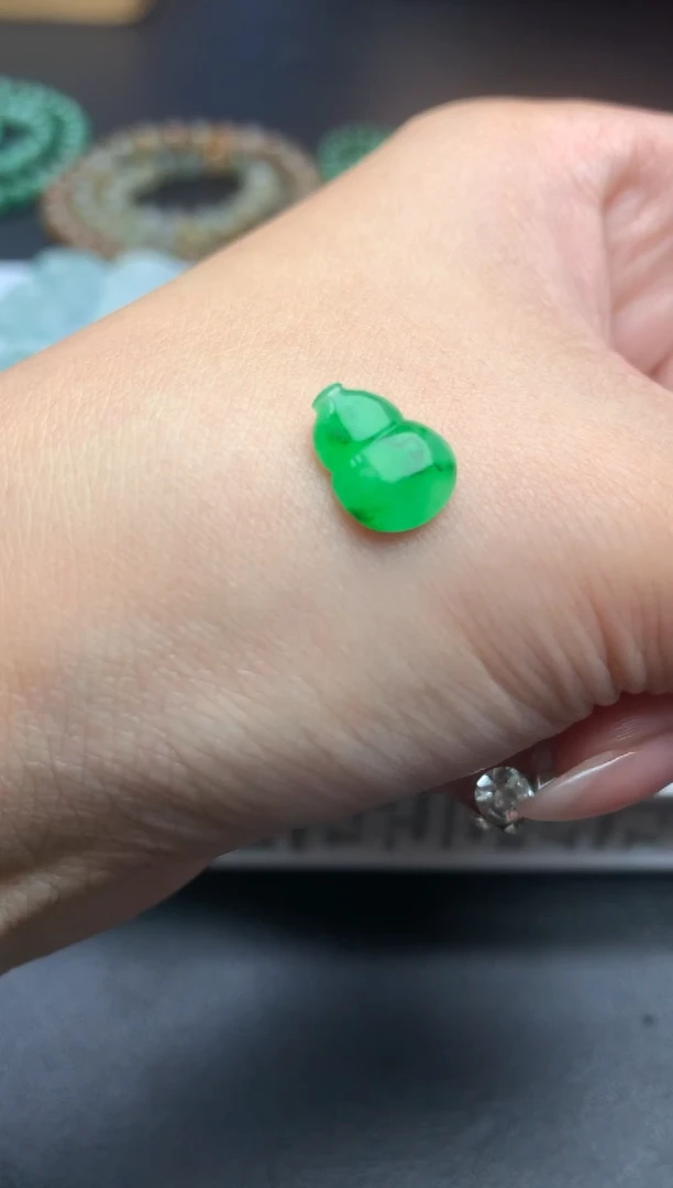 【闪购商品】定制翡翠未镶嵌毛货