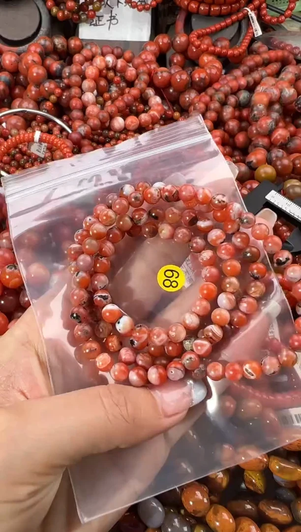 未镶嵌手串南红玛瑙6+