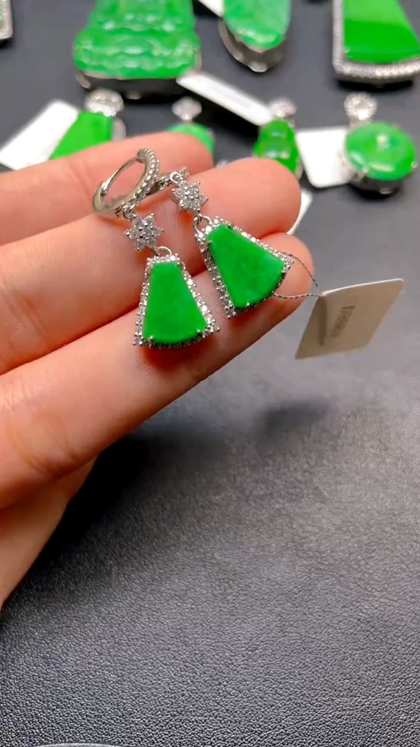 吊坠(不含链)银S925镶嵌翡翠耳坠