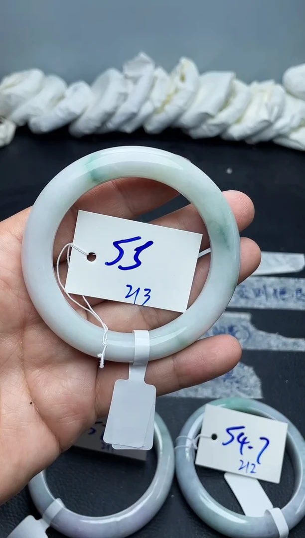 未镶嵌手镯翡翠213