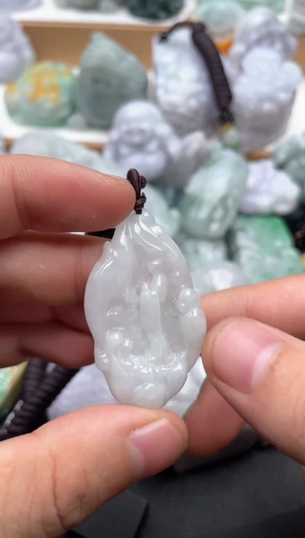 吊坠(不含链)未镶嵌翡翠1