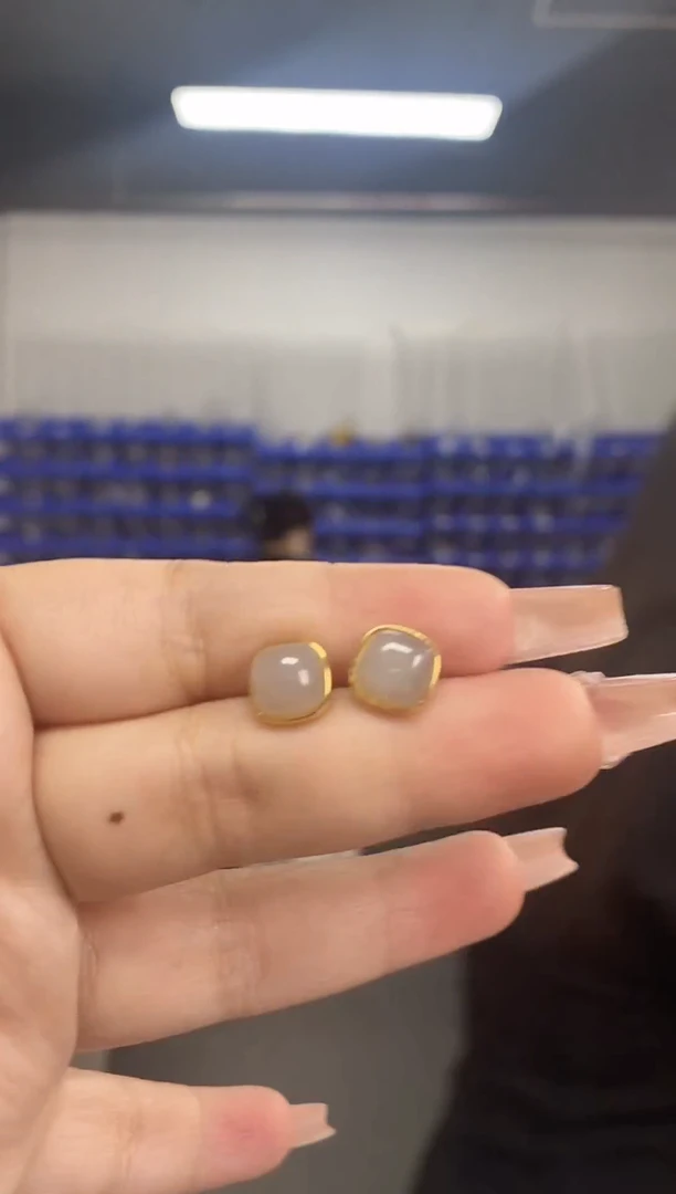 和田玉耳饰银S925镶嵌多样性发其一颜色微差