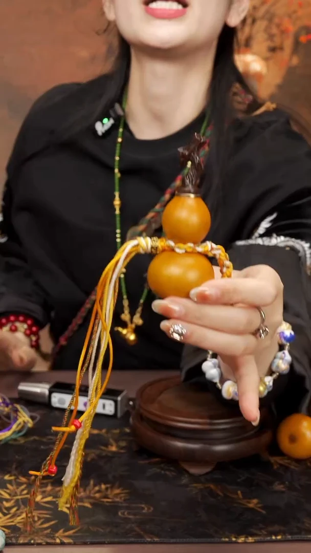 168--大漆开口小葫芦----68