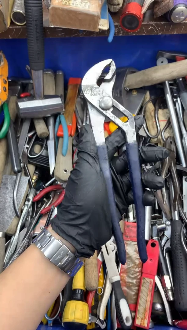 乌****店可乐日本工具仓库闪购链接