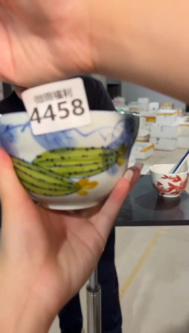 盘景德镇高温釉下手绘陶瓷二级品