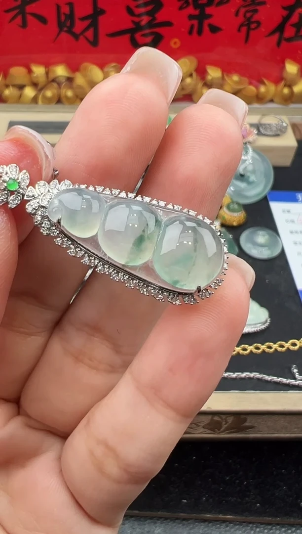 吊坠(不含链)18K金镶嵌翡翠勿拍