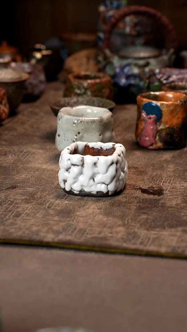 晴****️景德镇柴烧志野杯