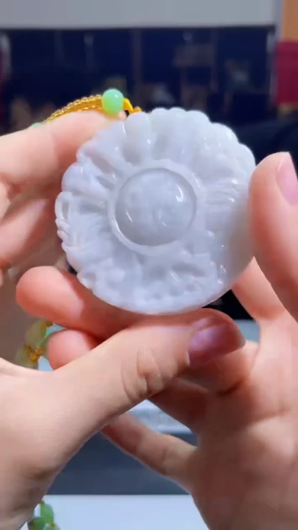 【闪购商品】翡翠吊坠(不含链)未镶嵌D49