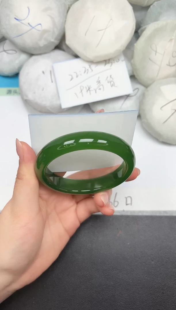 未镶嵌手镯石英质玉A223/59.3