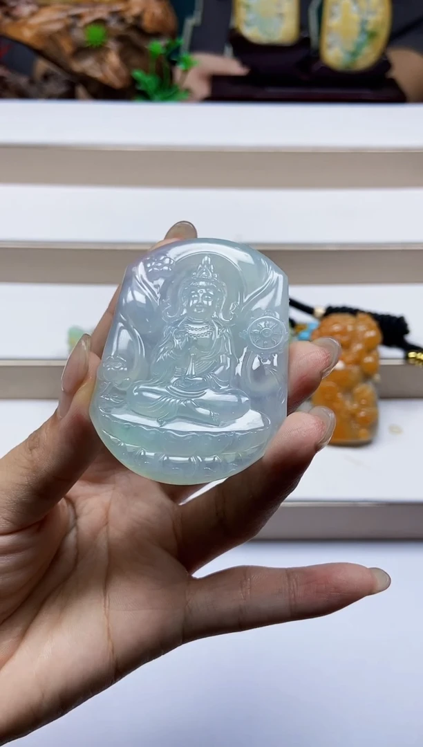 颈饰未镶嵌翡翠翡翠A货