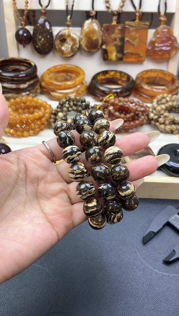 无非金属黑花千层卡12+的单圈多样性发