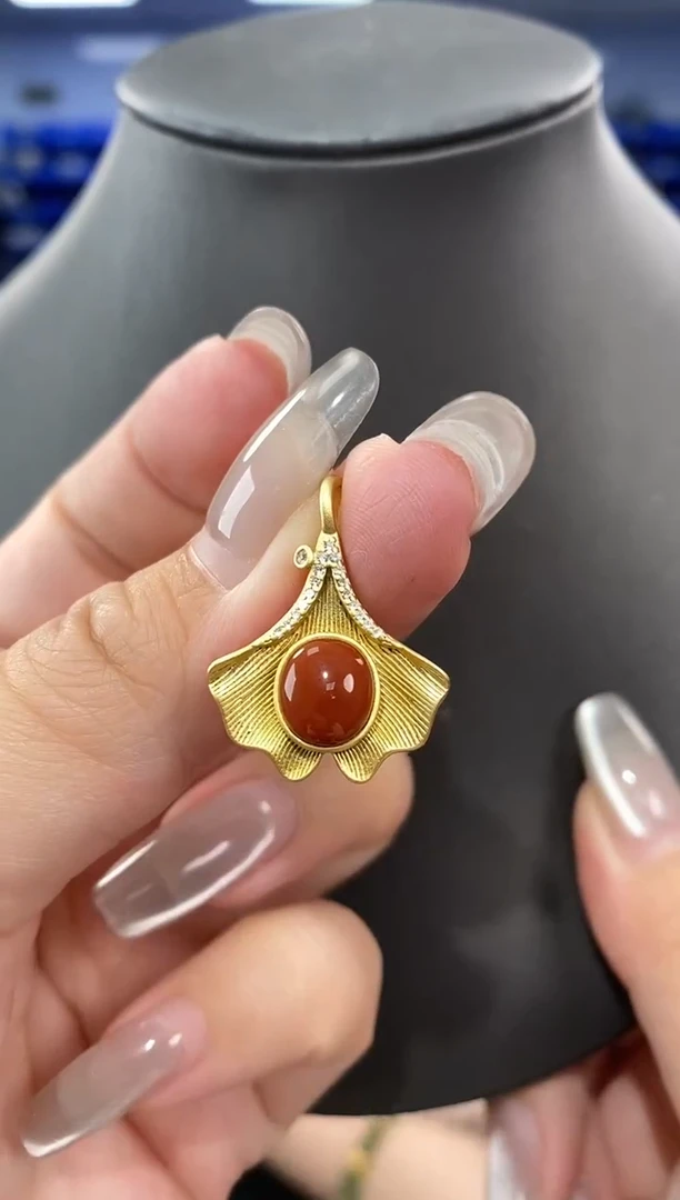 南红玛瑙银S925镶嵌吊坠(不含链)DZ603