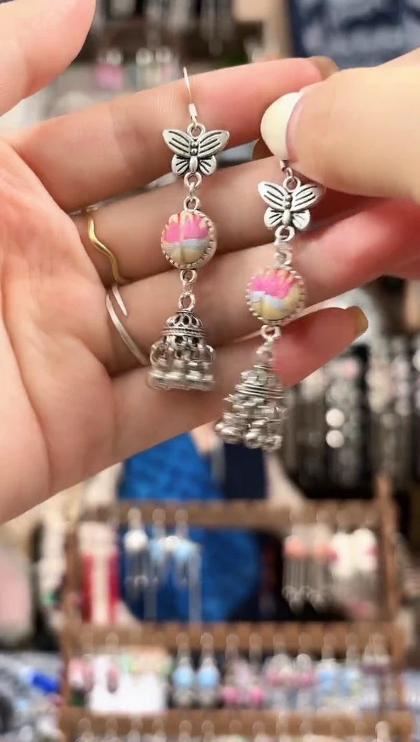 织绣民族风非遗老绣饰品511