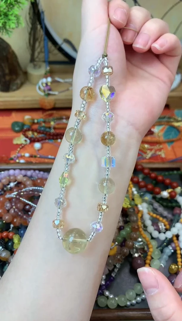 【闪购商品】水晶吊坠(赠链)未镶嵌103手串