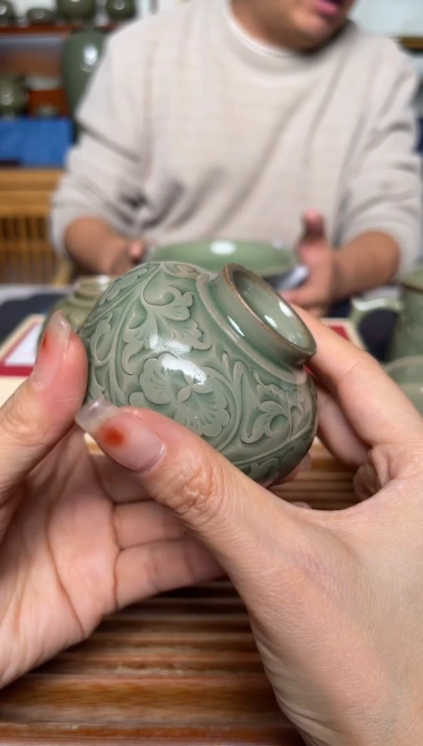 【闪购商品】其他王晓娜 纯手工秘色牡丹纹普洱杯