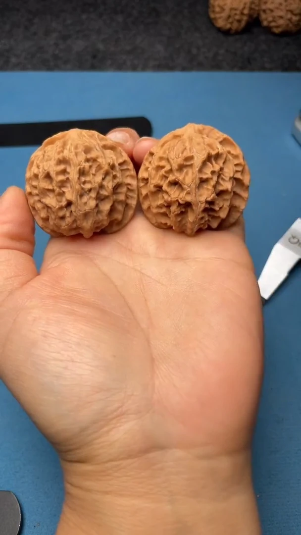 桃核吊坠148  苹果园  41