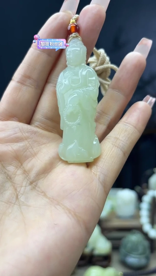 颈饰未镶嵌和田玉1