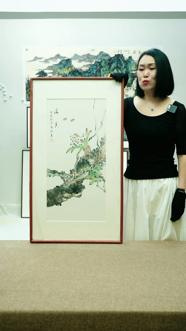 92*52陈默如手绘花鸟带框