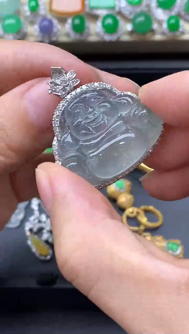 颈饰18K金镶嵌翡翠607-中国好珍宝