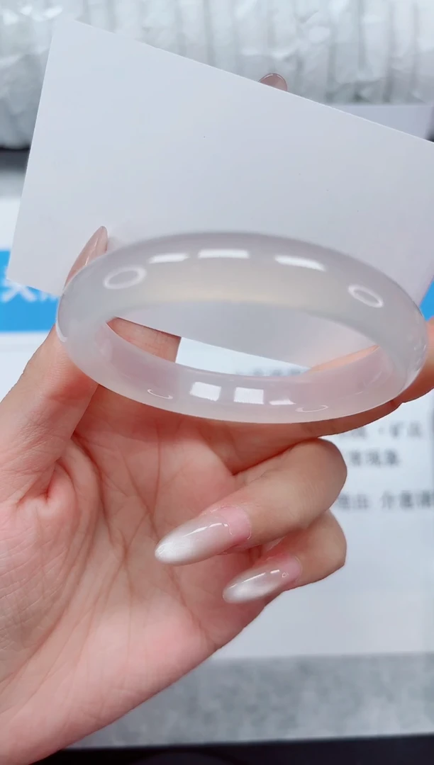 未镶嵌手镯石英质玉237-53白