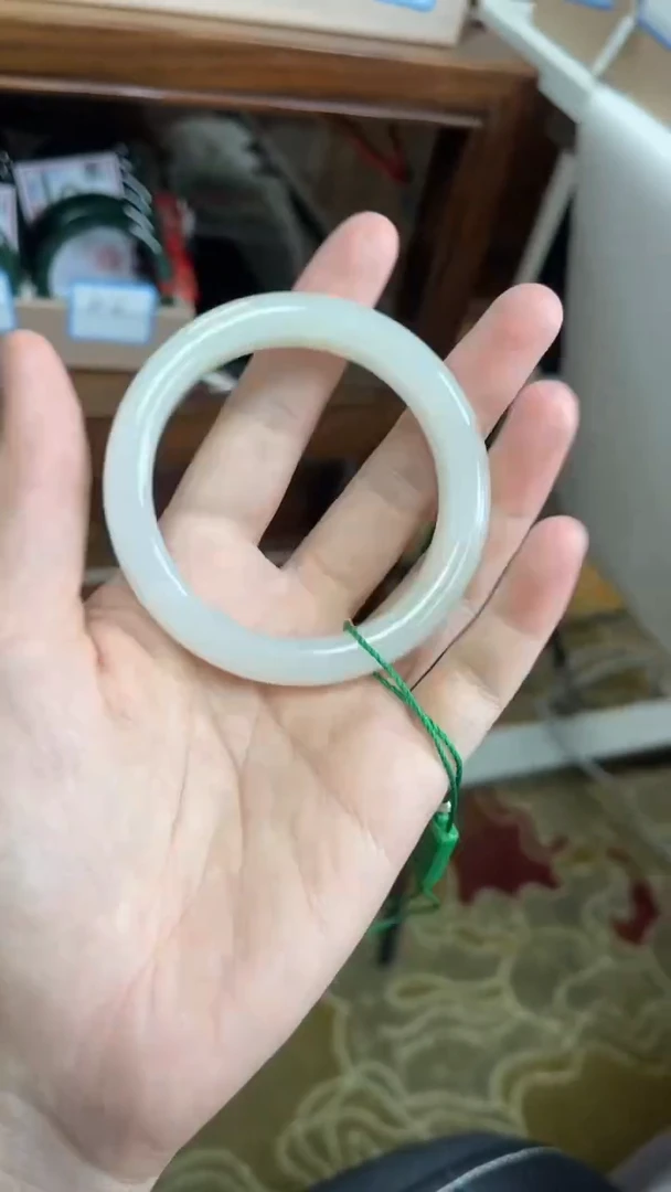 未镶嵌手镯和田玉52