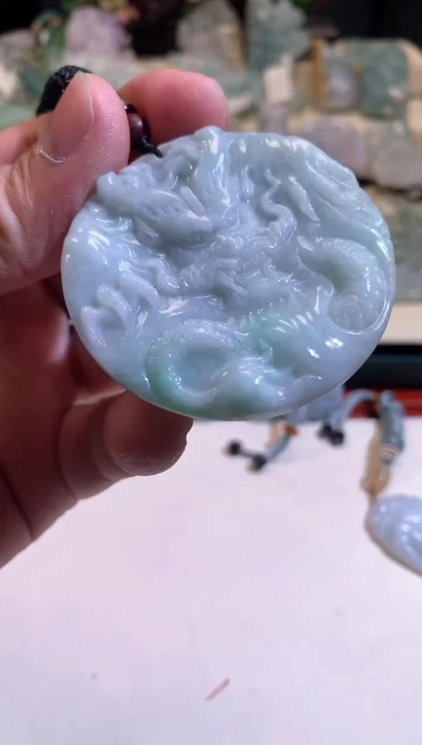 【闪购商品】翡翠颈饰未镶嵌01/18/84