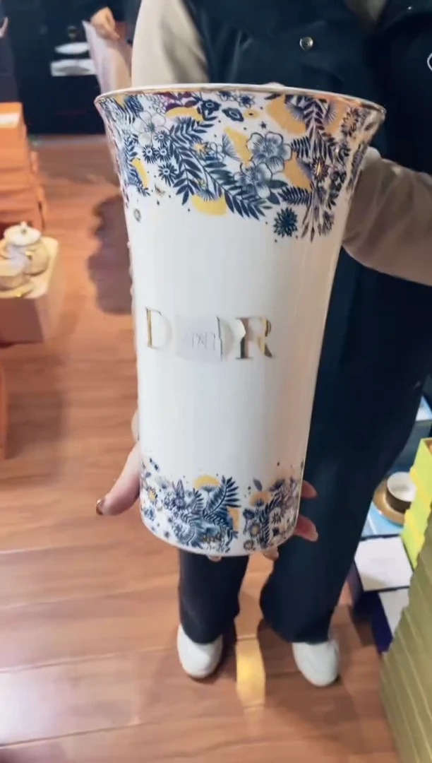 【闪购商品】杯鸿辉家品牌瓷器，京东包邮！