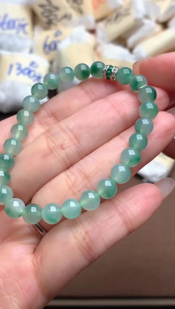 未镶嵌挂件翡翠一