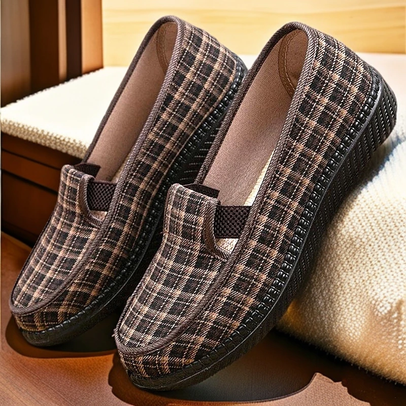 春秋老北京布鞋女鞋舒适妈妈鞋软底防滑浅口单鞋透气不累脚平底鞋