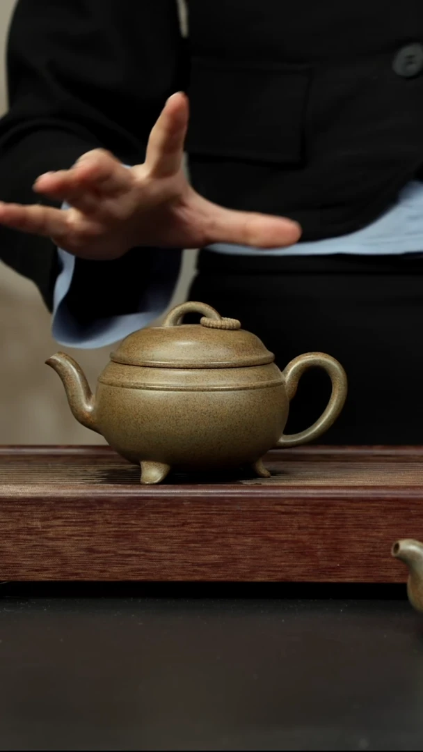 紫砂茶壶蟹壳青柴烧 三足聚宝壶