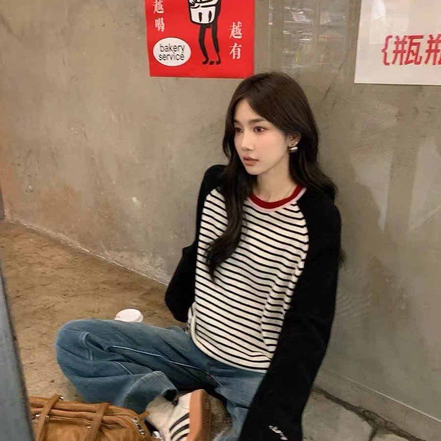 撞色条纹衫圆领长袖上衣 衣长58 胸围52 YY03