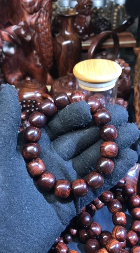【闪购商品】黄花梨/降香黄檀手串/手链海南黄花梨紫红油梨13*14
