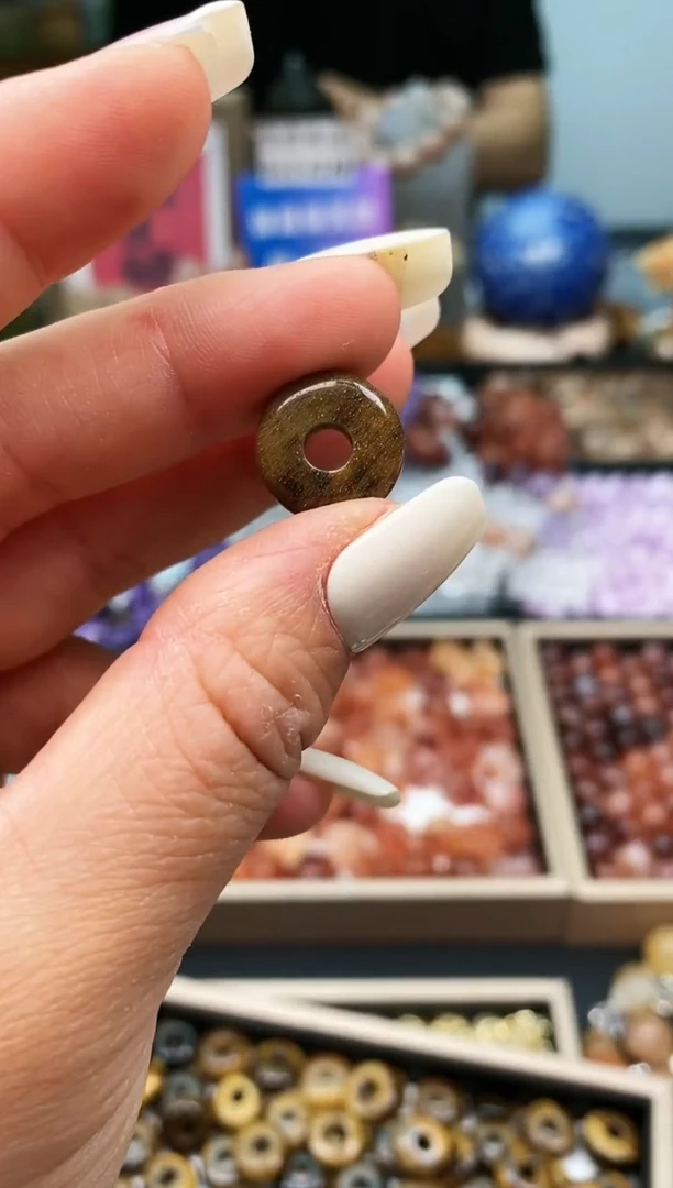 木变石（虎睛石）未镶嵌颈饰2a多样性发其一/5.13/2个