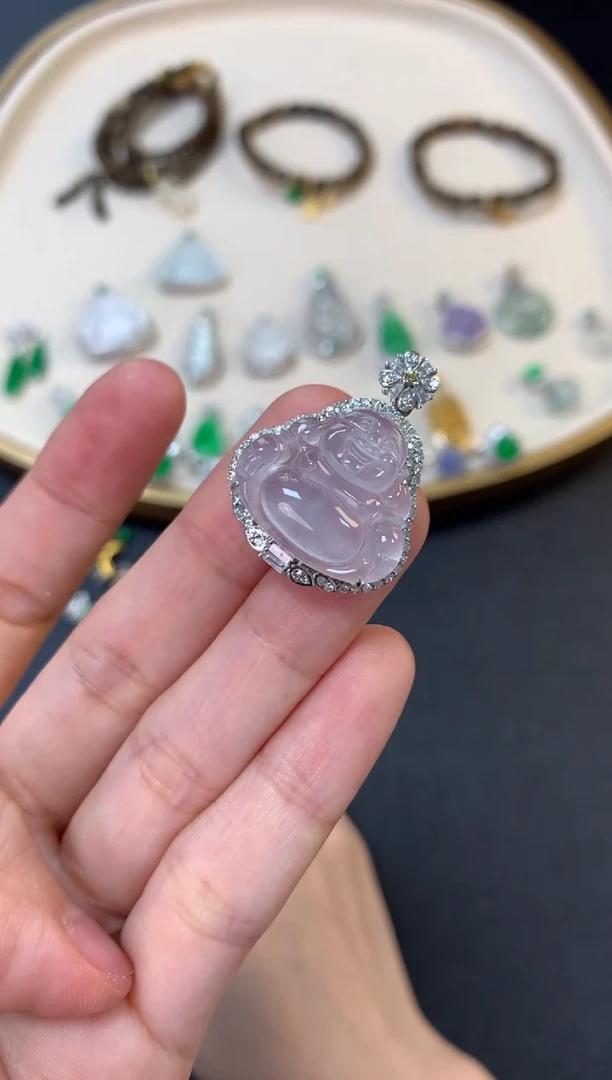 【闪购商品】翡翠吊坠(不含链)18K金镶嵌8800