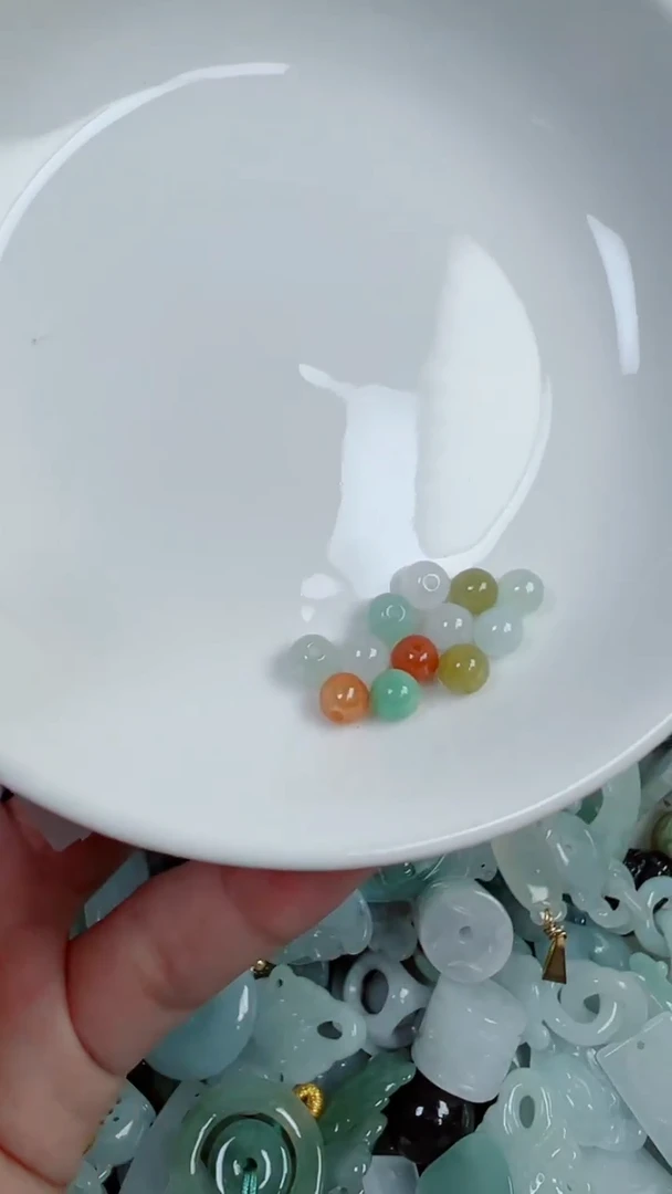 散珠翡翠256号链接，A货翡翠