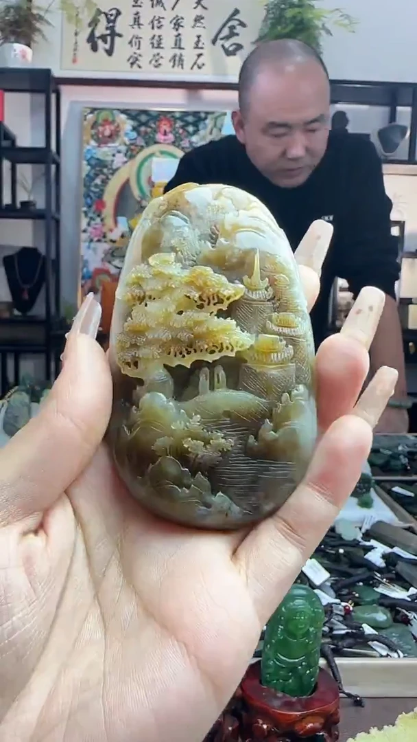 颈饰未镶嵌和田玉山水