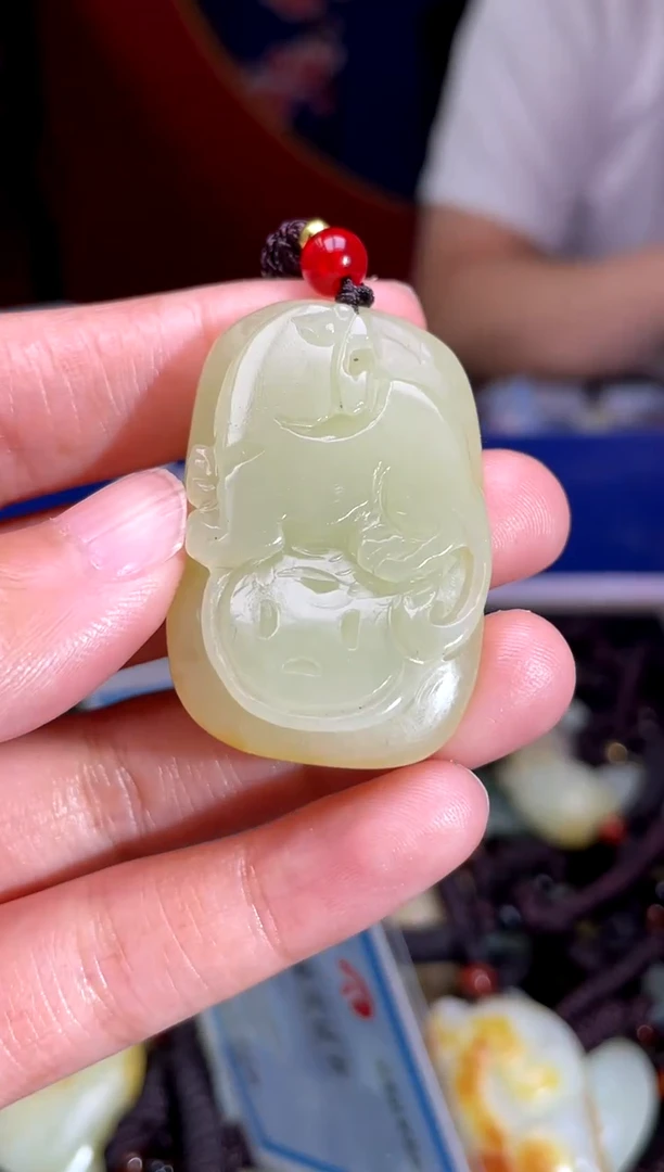 和田玉未镶嵌挂件1