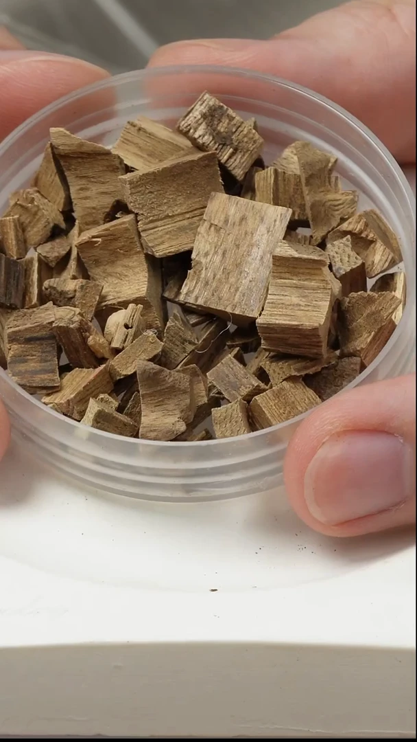 木zg0306-菩萨棋车珠熏香碎料，，重5克